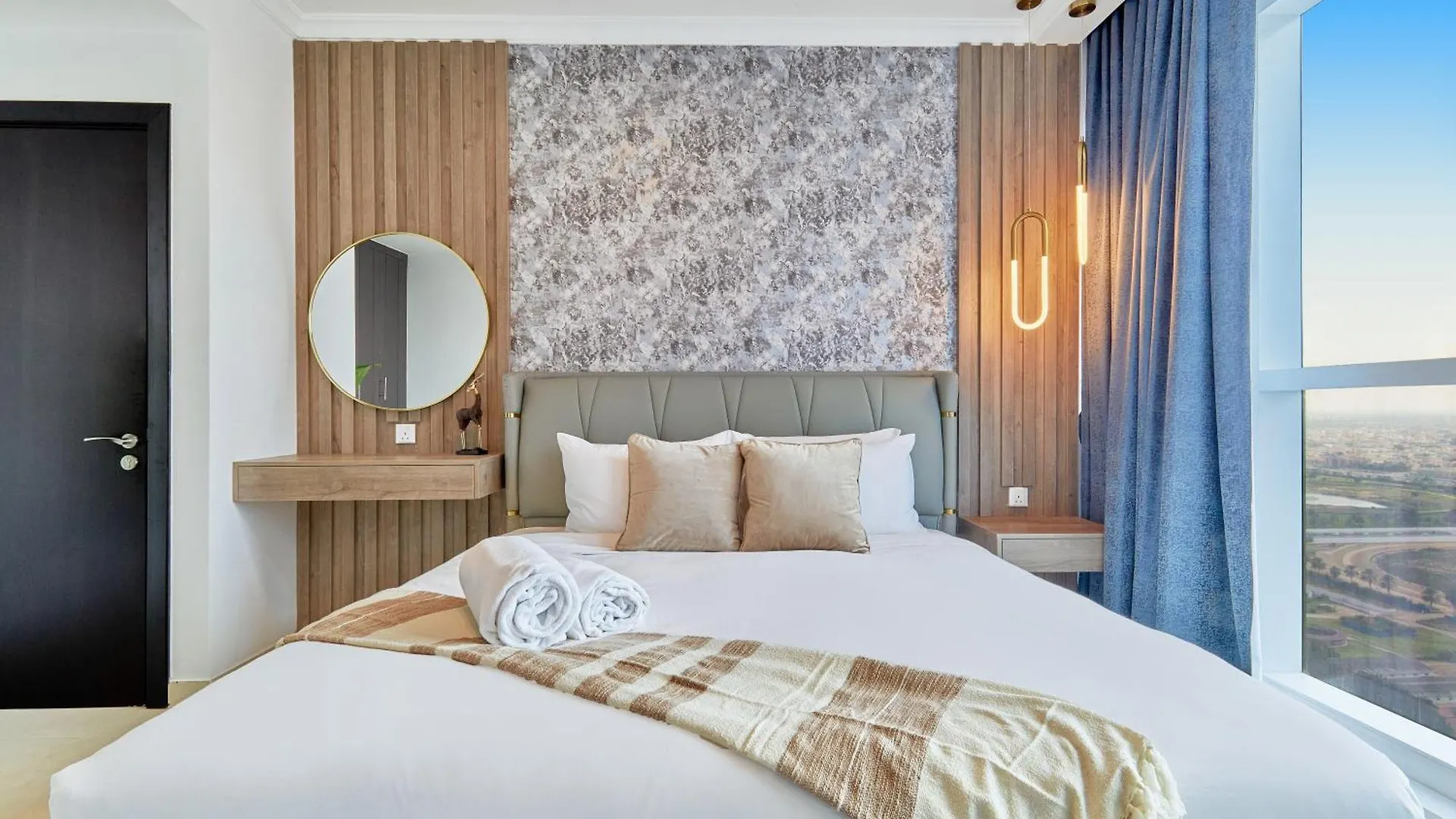 Bnbmehomes - The Court Tower Dubai